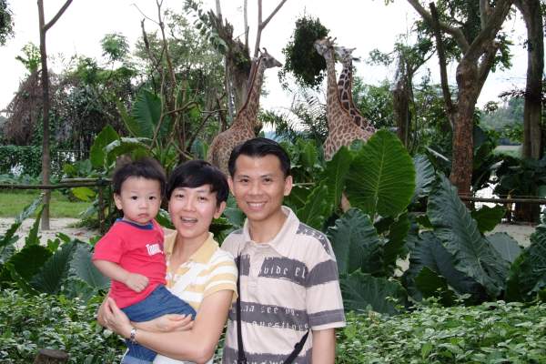 Chee Kiong, Huang Yin and Zi Yen at the Zoo